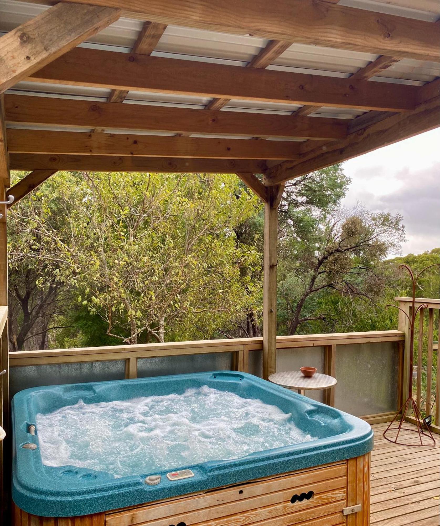 Sutton Spring Art Retreats Appartement Daylesford Kamer foto